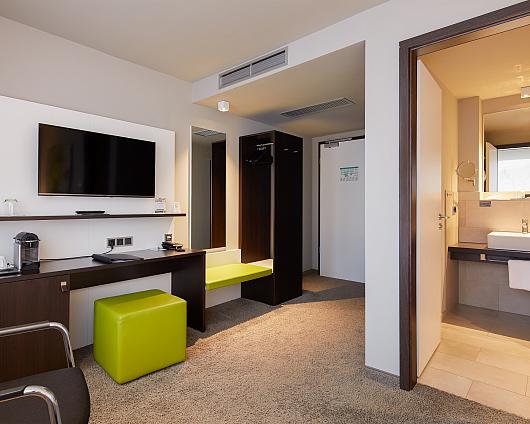 PH-20190325 Einzelzimmer 2 300dpi RGB HRS.jpg EZ Wohnraum